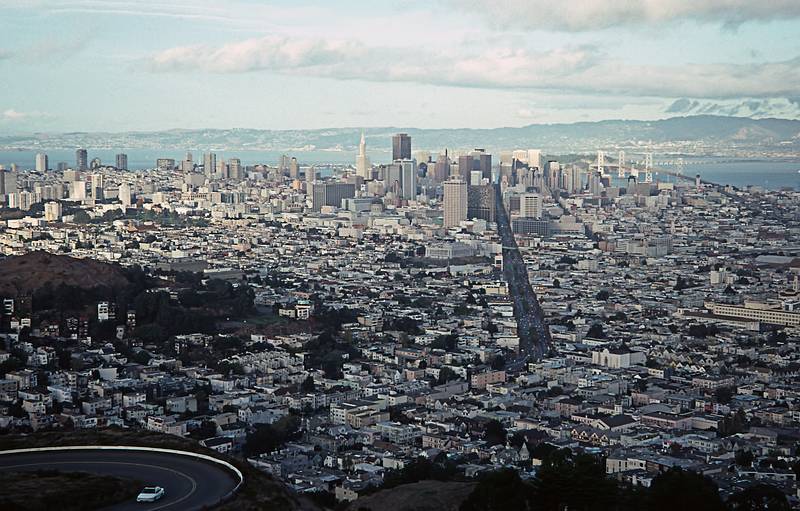 View from atop Twin Peaks.<br />Nov. 7, 1998 - San Francisco, California.