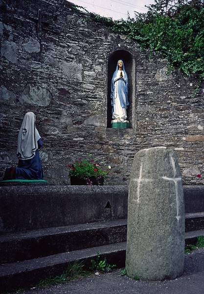 Religious statue at the North Harbour.<br />August 31, 1999 (Day 3) - Cape Clear Island, Ireland.