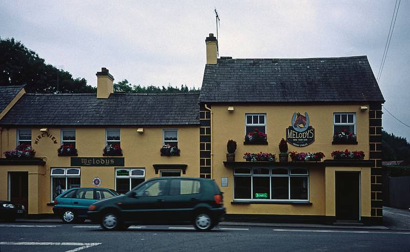 Melodys Nire View Pub.<br />Sept. 4, 1999 (Day 7) - Ballymacarbry, County Waterford, Ireland.
