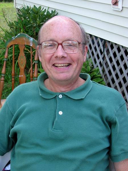 July 27, 2001 -  On Lake Arlington in Salem, New Hampshire.<br />Wayne'a group outing at his summer cottage.<br />George.