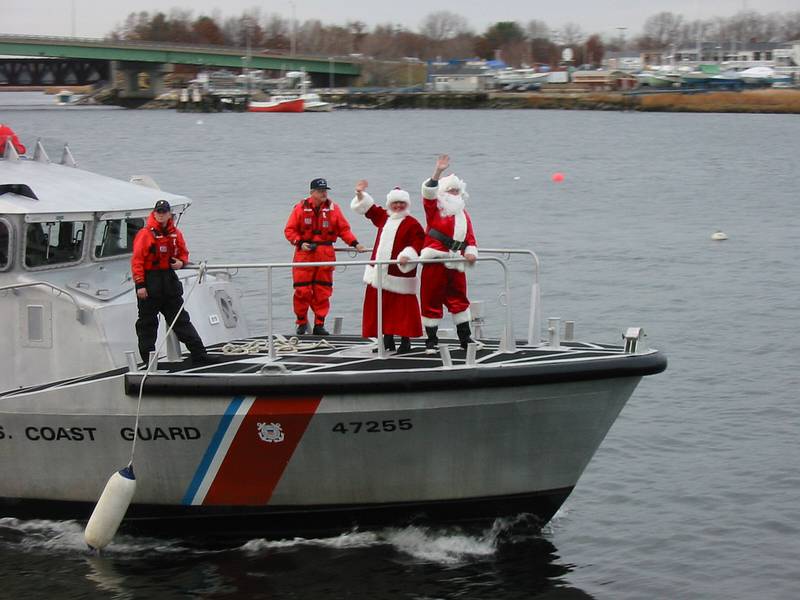 Nov 25, 2001 - Newburyport, Massachusetts.<br />Mr. and Mrs. Santa arriving via a Coast Guard vessel.