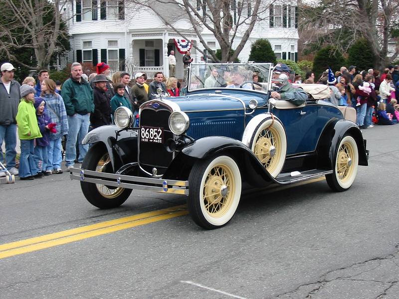 Dec 2, 2001 - Annual Santa Parade, Merrimac, Massachusetts.