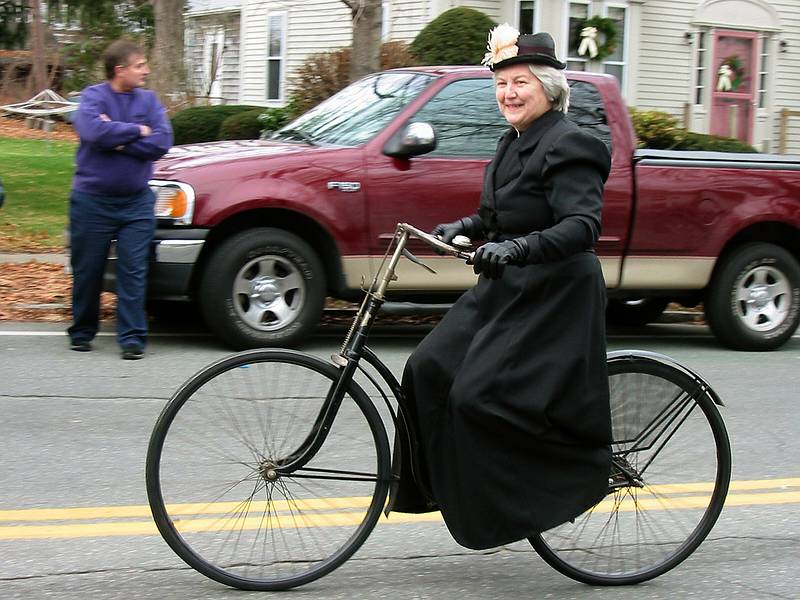 Dec 2, 2001 - Annual Santa Parade, Merrimac, Massachusetts.