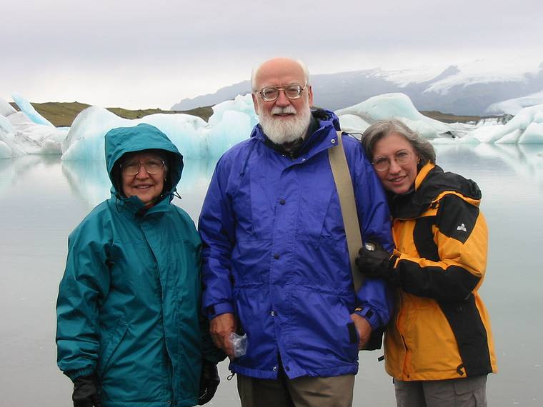 Sept 1, 2001 - At the shore of Jkulsrln (glacial river lagoon) at the foot of Breiamerkurjkull (a part of Vatnajkull).<br />Marie, Egils, and Joyce.