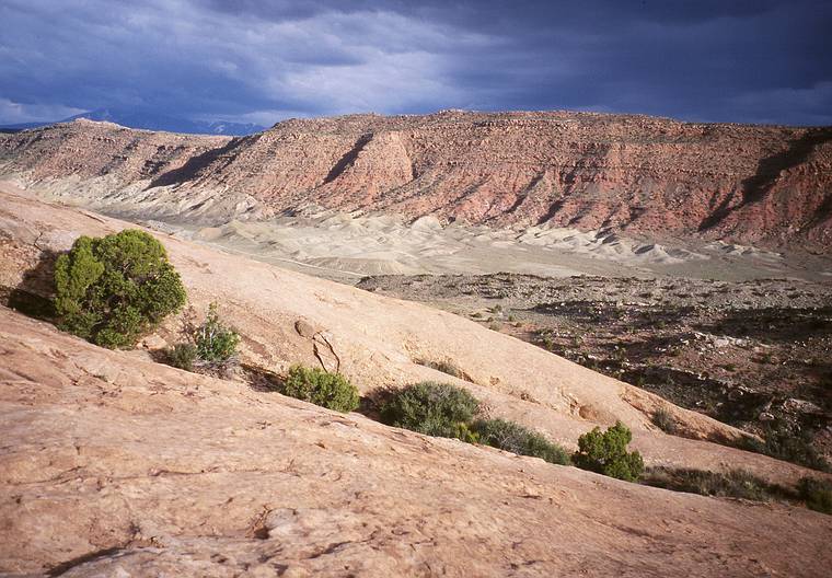 May 13, 2001 - Arches National Park, Utah.<br />View along trail to Delicate Arch.