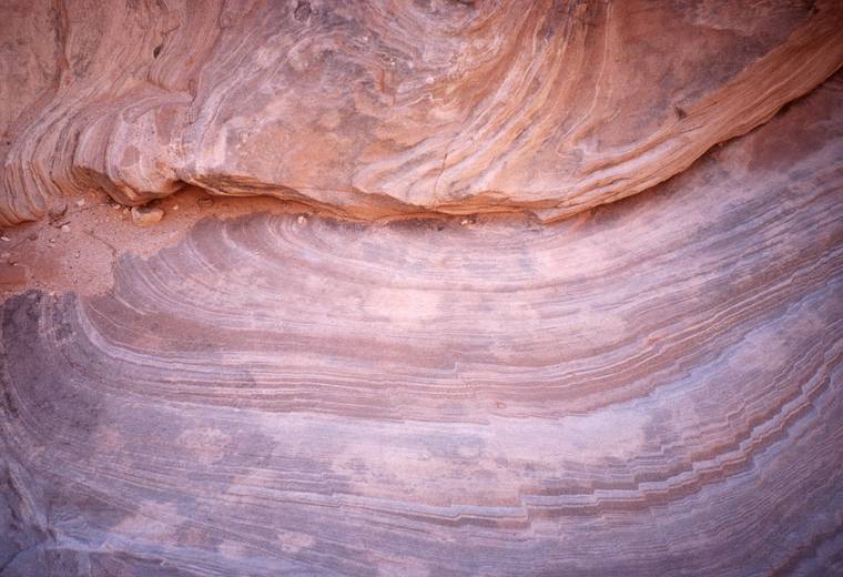 May 14, 2001 - Arches National Park, Utah.<br />Pattern on the floor of Park Avenue.