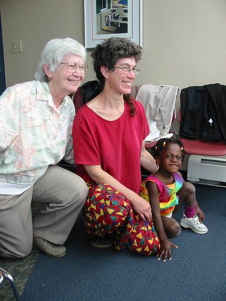 May 5, 2002 - At Arlene's place in Revere, Massachusetts.<br />Ronnie's 65th birthday celebration.<br />Ronnie's sister Estelle, her daughter Roberta, and Roberta's adopted child Kaya.