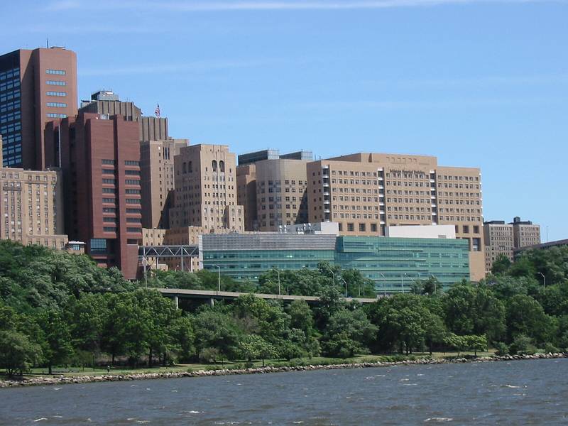 July 5, 2002 - New York, New York.<br />Columbia University buildings?.