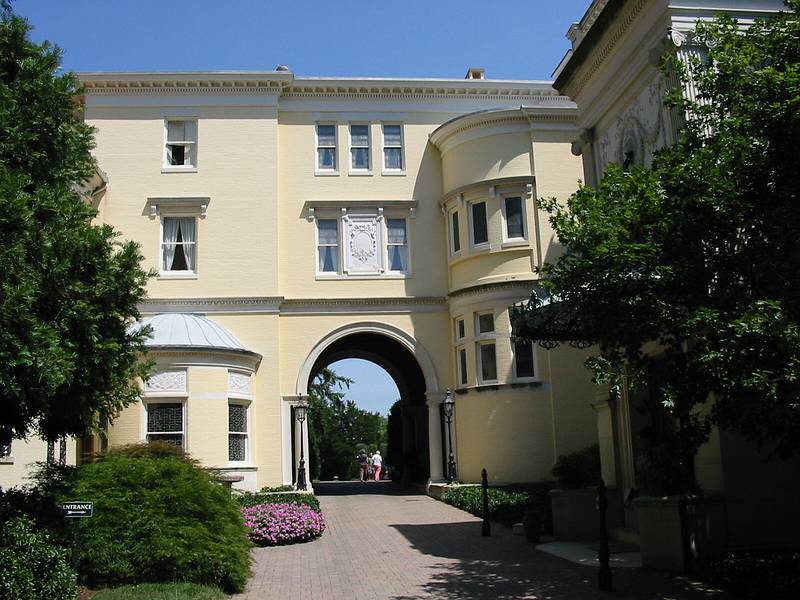 Aug 10, 2002 - Evergreen House, Charles Street, Baltimore, Maryland.