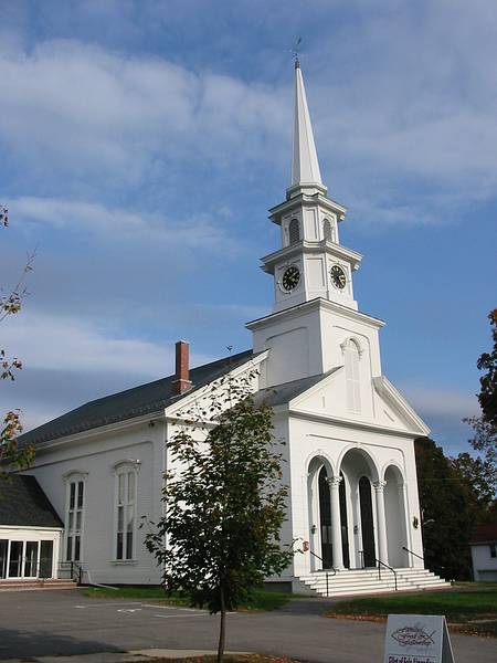 Oct 10, 2002 - Merrimac, Massachusetts.<br />Pilgrim Congregational Church on Church Street.