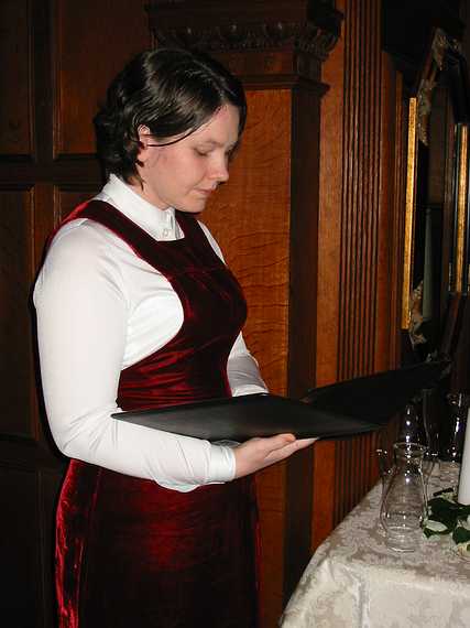 Dec 28, 2002 - Searles Castle, Windham, New Hampshire.<br />Carl and Holly's wedding.<br />Inga.