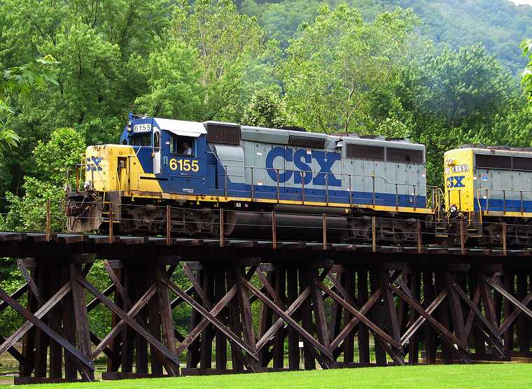 June 13, 2003 - Harpers Ferry, West Virginia.<br />Tresle along the Shenandoah River.