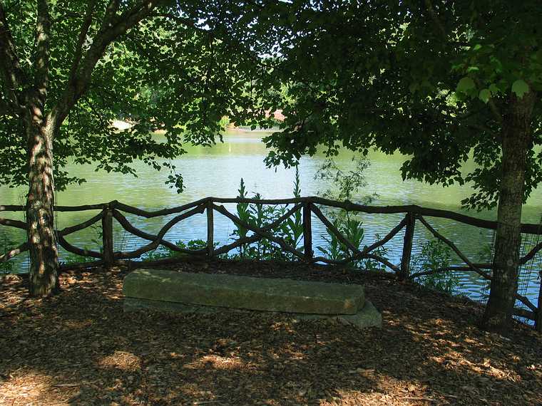 June 20, 2003 - Biltmore Estate, Asheville, North Carolina.<br />Fence along Bass Pond.