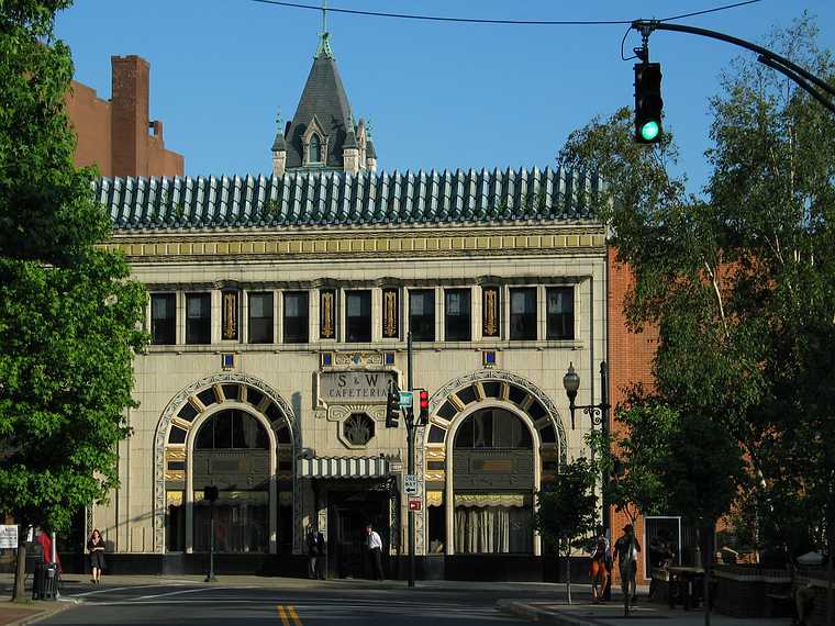 June 21, 2003 - Asheville, North Carolina.<br />Douglas Ellington's Art Deco masterpiece, the S&W Building (1929), which housed a cafeteria.