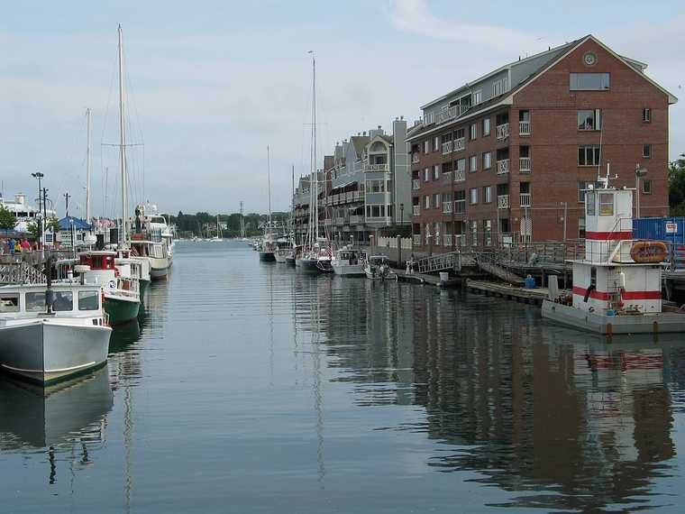 Aug 5, 2003 - Portland, Maine.