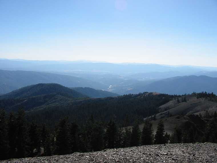 Aug 24, 2003 - Mendocino National Forest, California.<br />Joyce's trip to visit Melody.
