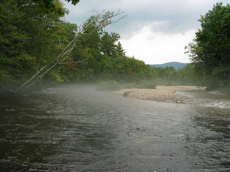 Sept 20, 2003 - Sunday River Covered Bridge, Maine.<br />Sunday River a short distance above the bridge.