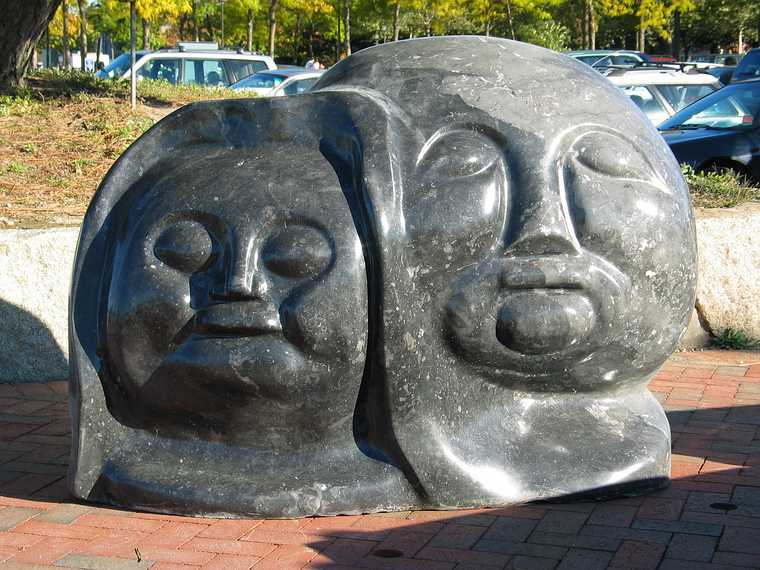 Oct 13, 2003 - Newburyport, Massachusetts.<br />Joe Landry installing his sculpture at Somerby's Landing.