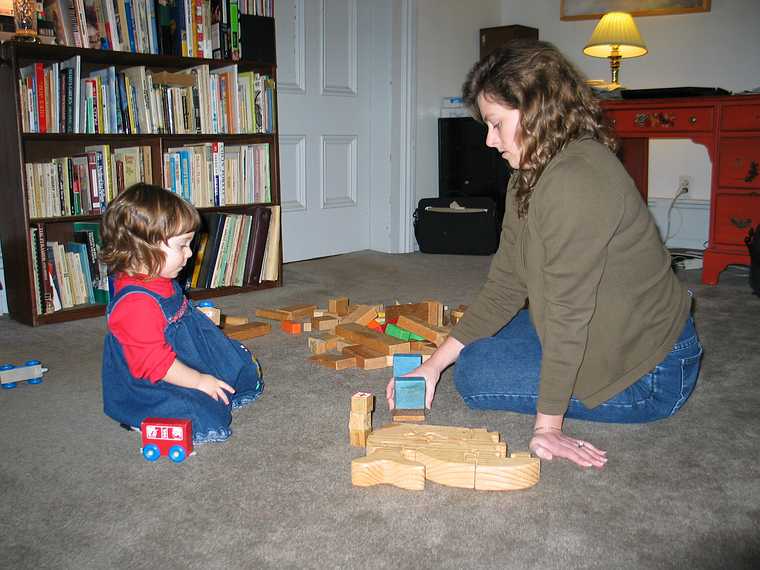 Nov 27, 2003 - Tewksbury, Massachusetts.<br />Thanksgiving dinner at Paul and Norma's.<br />Miranda and her mother Holly.