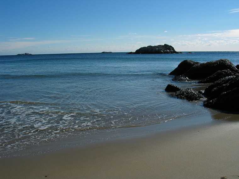 Jan 30, 2004 - Manchester by the Sea, Massachusetts.<br />Singing Beach.