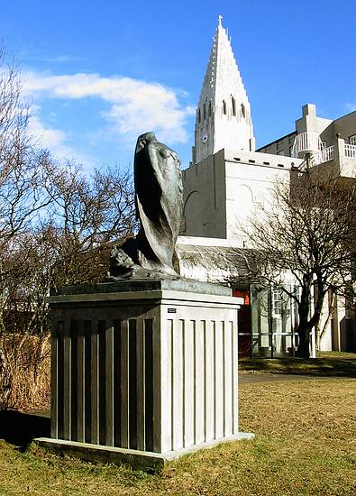 March 19, 2004 - Reykjavik, Iceland.<br />Einar Jonsson Gallery and Sculpture Garden.<br />"Alda Aldanna" (The Wave of the Ages) 1894-1905.
