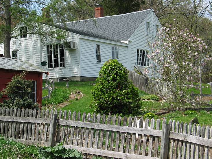May 1, 2004 - Merrimac, Massachusetts.<br />Nancy Perkins property on Brush Hill Road.