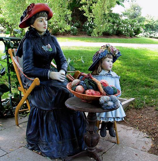 May 25, 2004 - Grounds for Sculpture, Hamilton, New Jersey.<br />J. Seward Johnson, Jr., "Family Secret", 2000.<br />Based on Pierre-Auguste Renoirs Two Sisters (On the Terrace), 1881