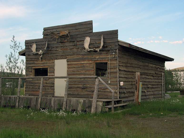 June 20, 2004 - Coldfoot, Alaska, about 55 miles north of the Arctic Circle.<br />Former site of a goldmining community. Then a camp for highway construction and then for the pipeline construction.<br />Now mainly a service and rest stop for truckers using the highway between Fairbanks and Barrow.