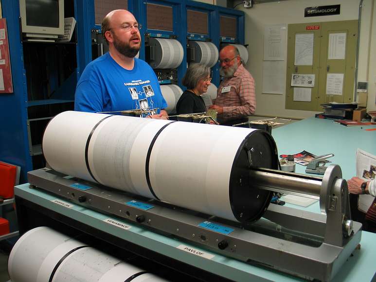 June 21, 2004 - University of Alaska, Fairbanks, Alaska.<br />Geophysical Institute.<br />Jaimie Reisch, earthquake expert, with Joyce and Eric Edelstein in back.