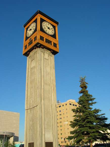 June 21, 2004 - Fairbanks, Alaska.<br />Golden Heart Park at 10:15 pm.