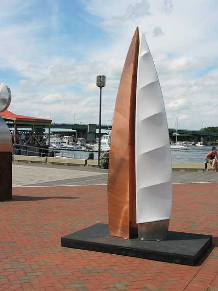 July 31, 2004 - Newburyport, Massachusetts.<br />Somerby's Landing Sculpture Show 2004/05 reception.<br />Bob Emser - Avarado (the rising) - copper, fiberglass, steel, 120"x46"x 24".