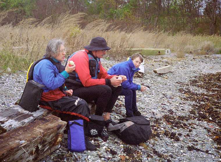 Nov. 11, 2004 - Boston Harbor, Massachusetts.<br />Joyce, John Halloran, and Amy on Thompsons Island.