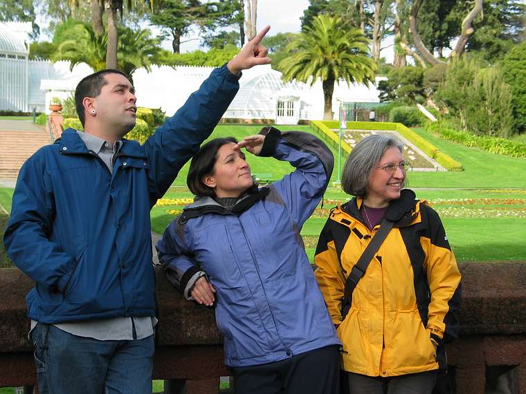 Jan. 9, 2005 - San Francisco, California.<br />At the Conservatory of Flowers in Golden Gate Park.<br />Sati, Melody, and Joyce.