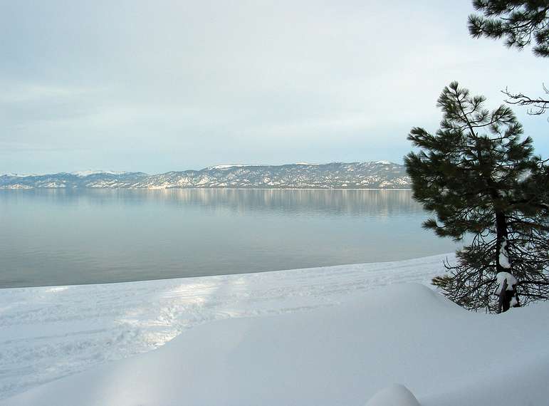 Jan. 15, 2005 - Along the south shore of Lake Tahoe at Camp Richardson, California.