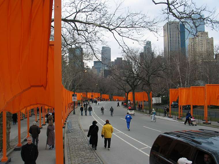 Feb. 12, 2005 - Central Park, New York City.<br />Christo and Jeanne-Claude's "The Gates" installation.