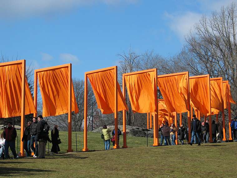 Feb. 12, 2005 - Central Park, New York City.<br />Christo and Jeanne-Claude's "The Gates" installation.