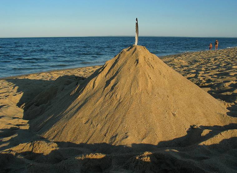 August 27, 2005 - Parker River National Wildlife Refuge, Plum Island, Massachusetts.<br />Somebody's Mt. Fuji with our feather atop.