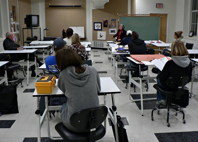 Joyce's Color and Design class with John Geesink as guest lecturer.<br />Dec. 12, 2005 - Middlesex Community College, Bedford, Massachusetts.