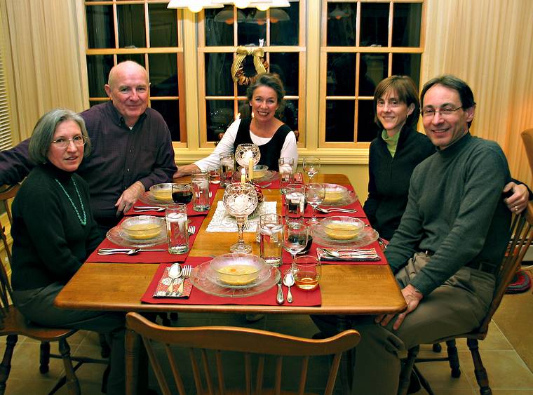 Joyce, Peter and Helen Cunningham, and Leslie and Oscar Azaret.<br />At the Cunninghams' for dinner.<br />Dec. 13, 2005 - Plaistow, New Hampshire.