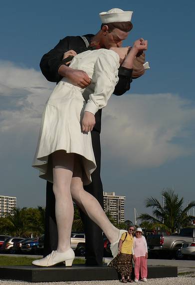 May 28, 2006 - Sarasota, Florida.<br />J. Seward Johnson's "Unconditional Surrender",  $542,500, height 25, painted styrafoam. <br />Joyce and Marie.