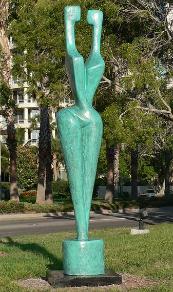 May 28, 2006 - Sarasota, Florida.<br />Sculpture along the waterfront.<br />Itzik Benshalom, "Two as One", 1987, $95,000, fiberglass, 12h x 2.5w x 2.5d.