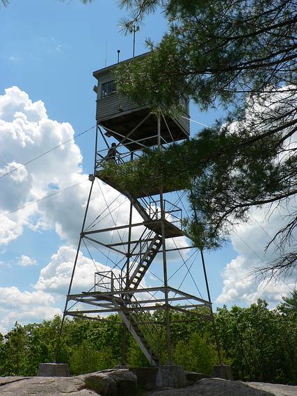 June 13, 2006 - Pawtuckaway State Park, Nottingham, New Hampshire.<br />Firetower atop South Mountain.