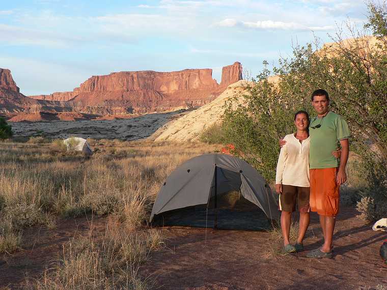 August 12, 2006 - Day 1 on the Green River, Utah.<br />Melody and Sati next to their tent.