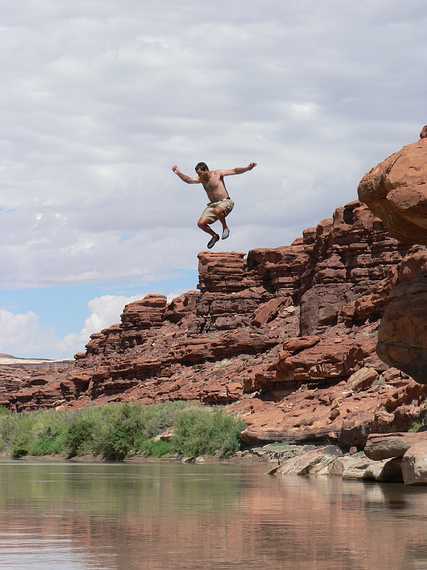 August 14, 2006 - Day 3 on the Green River, Utah.<br />Sati outdoes everyone.