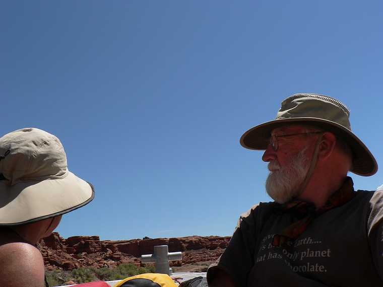 August 16, 2006 - Day 5, now on the Colorado River, Utah.<br />Now it's Joyce's and Egils' turn to sit in the front of the boat.