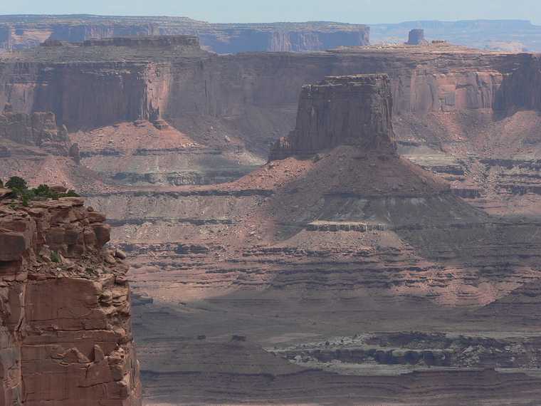 August 17, 2006 - Island in the Sky, Canyonlands National Park, Utah.<br />Views from path to White Rim Overlook.