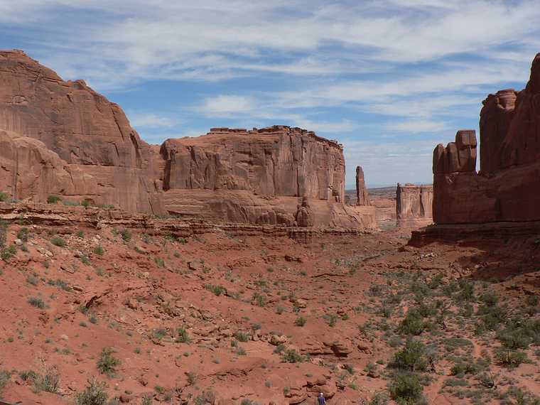 August 18, 2006 - Arches National Park, Utah.<br />Park Avenue.