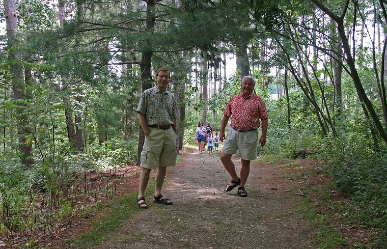 July 4, 2008 - At John and Priscilla's in Newmarket, New Hampshire.<br />Juris and John.