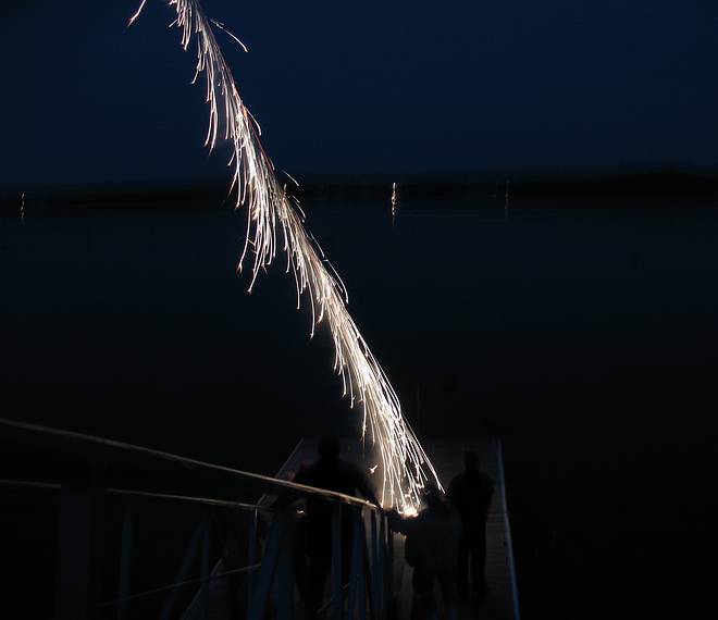 July 4, 2008 - At John and Priscilla's in Newmarket, New Hampshire.<br />Eriks' provided the fireworks for us to enjoy.