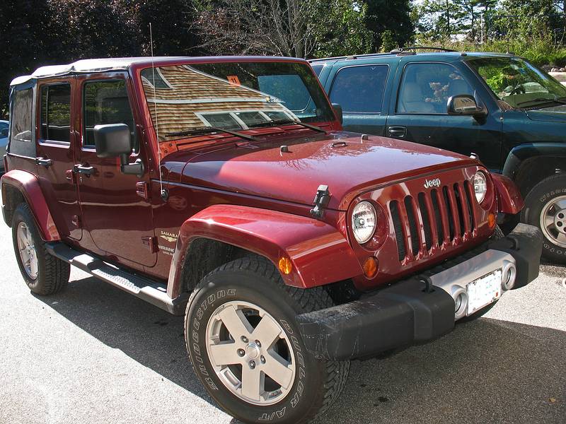 Sept. 20, 2008 - At Tom and Kim's in South Hampton, New Hampshire.<br />Celebrating Eric's birthday and to wish him and Gujn a good trip back home to Iceland.<br />Kim's new toy, a Jeep Sahara convertible.